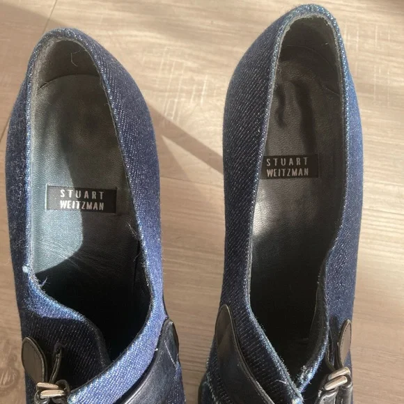Stuart Weitzman Dark Blue Denim Heels with Black Strap - Picture 2 of 8